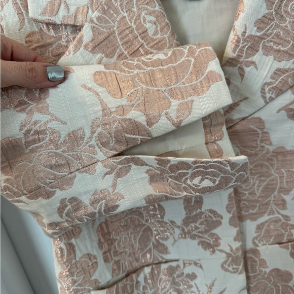 Cropped Jacket - Picture 4 of 5